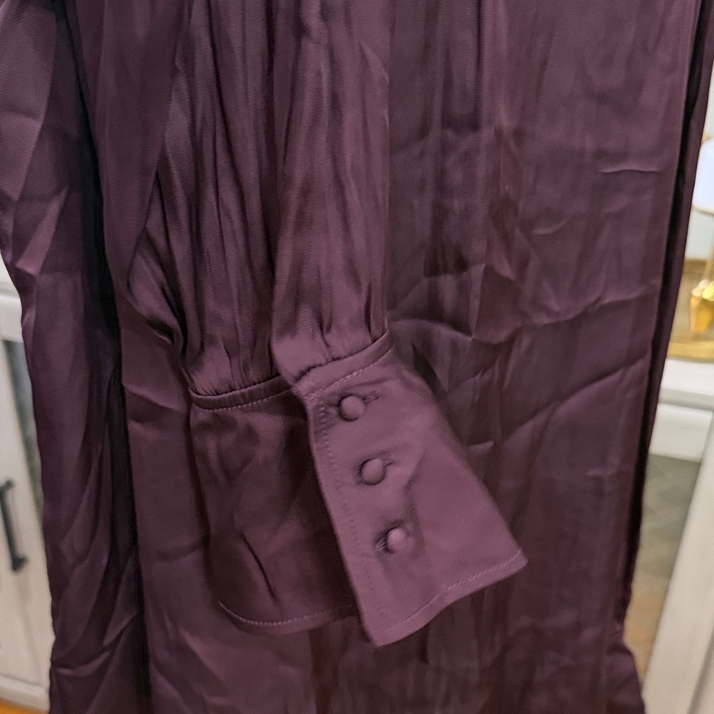 Paige Silky Elegant Plum Blouse Large - Picture 3 of 7